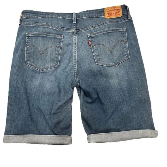 Levi's 30 Woman's Bermuda Denim Rolled Hem Shorts Mid Rise Stretch Preppy Levis - Picture 2 of 6